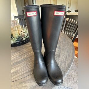Hunter Classic Black Waterproof Boots